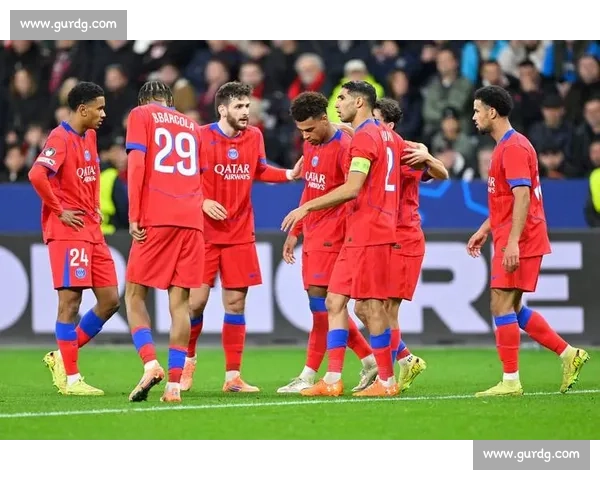 阿什拉夫:巴黎三冠王表现让对手敬畏,欧冠夺冠终破 “金元足球” 质疑 阿什拉夫:巴黎三冠王表现让对手敬畏,欧冠夺冠终破 “金元足球” 质疑