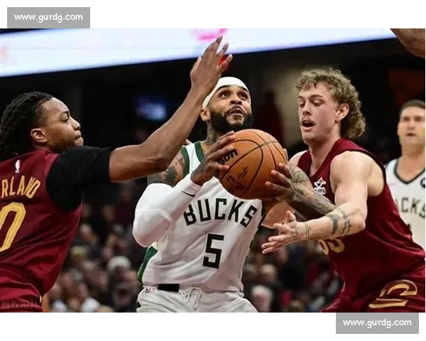 特伦特降薪 85% 续约雄鹿引争议！NBA 薪资规则或遭系统性挑战