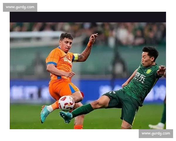 恩加德乌头球造门将乌龙 国安半场 1-0 领先西海岸