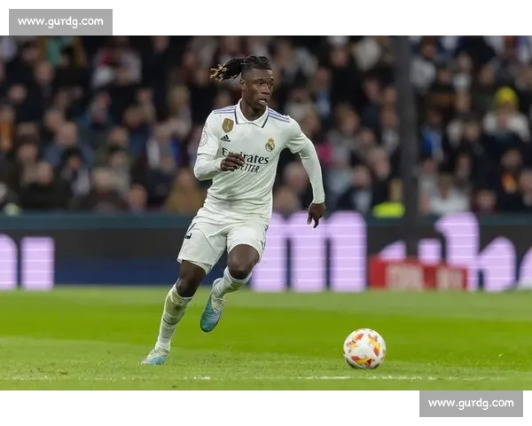 皇马官宣恩德里克抵美合练 巴西神童剑指世俱杯新征程 皇马官宣恩德里克抵美合练 巴西神童剑指世俱杯新征程